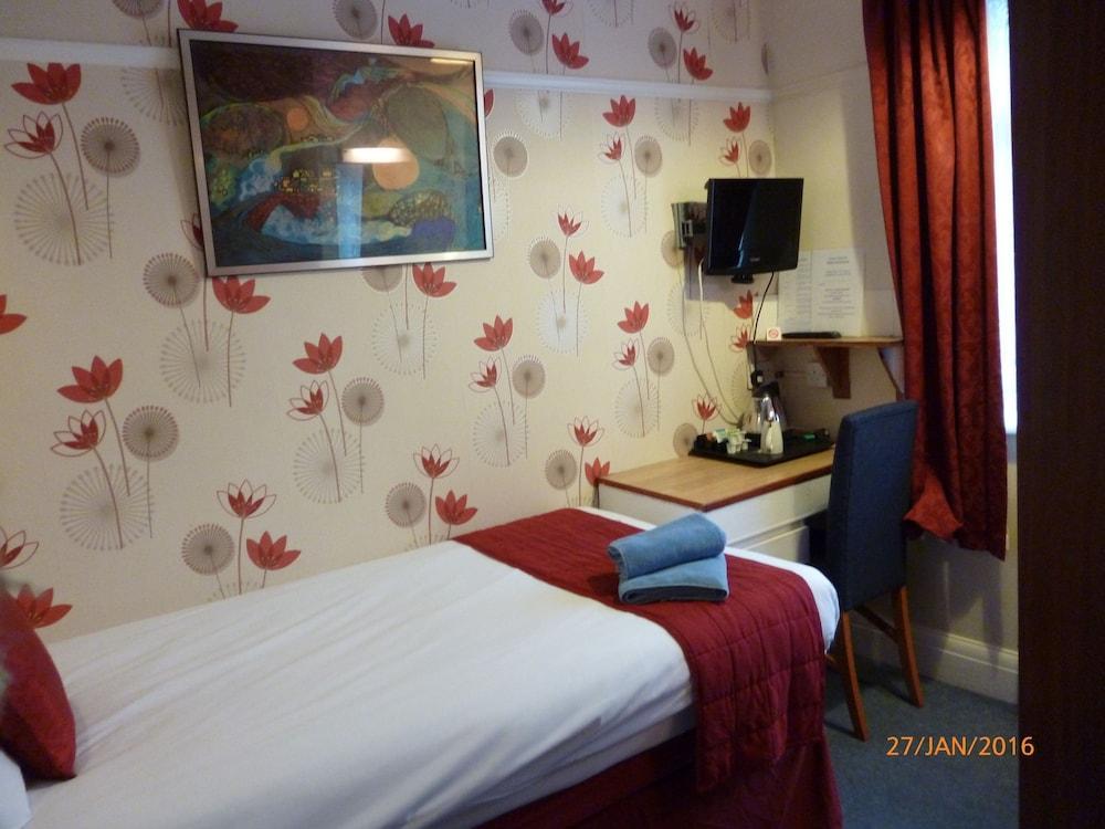 Grange Lodge Hotel - B&B 런던 외부 사진