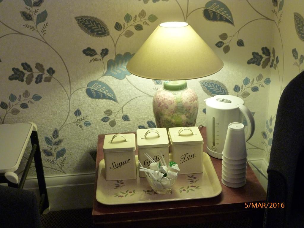 Grange Lodge Hotel - B&B 런던 외부 사진