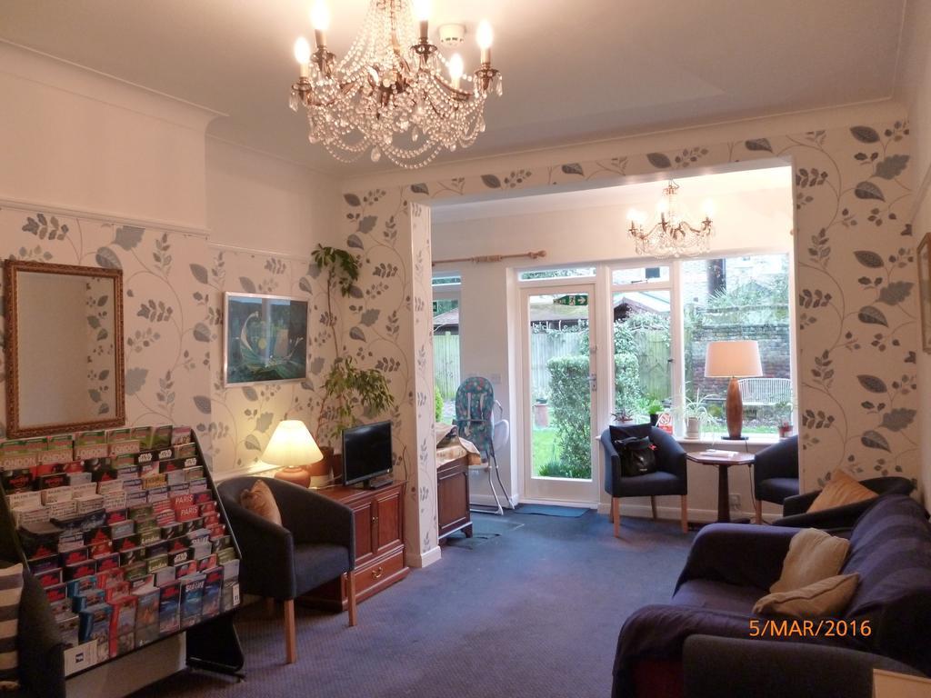 Grange Lodge Hotel - B&B 런던 외부 사진